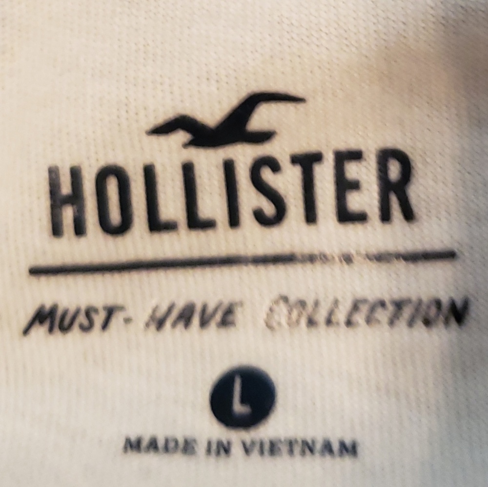 t-shirt - Picture 2 of 3